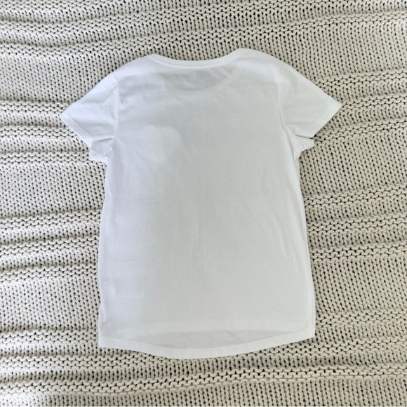 NWOT Old Navy White Tee with Heart Detail Girl's Top Size Large - Picture 5 of 5